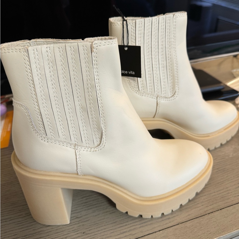 Dolce Vita Waterproof Bootie 6.5
